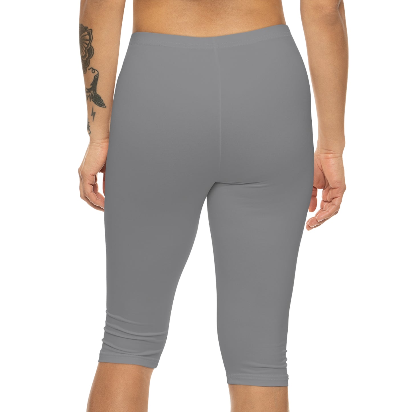 Women’s Capri Leggings (AOP)