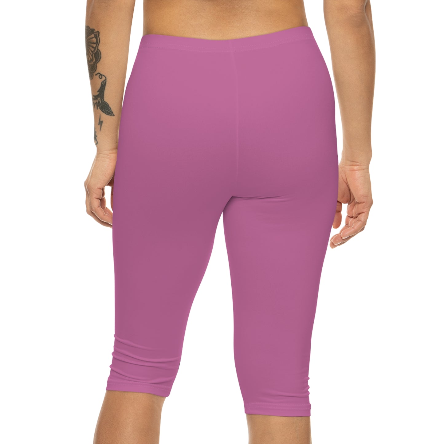 Women’s Capri Leggings (AOP)